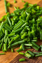 Raw Green Organic Flowering Chives