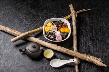 台湾の漢方黒ゼリー　Licorice black jelly Taiwanese dessert