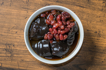 台湾の漢方黒ゼリー　Licorice black jelly Taiwanese dessert