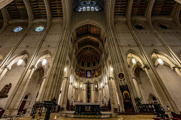 Naklejka premium almudena cathedral