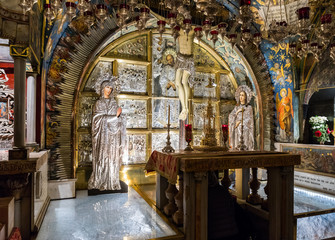 Fototapeta na wymiar Interior of Church of the Holy Sepulchre in the Old City of Jerusalem in Israel