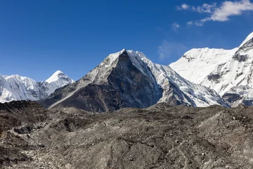 Papier Peint photo autocollant Makalu Vue sur Island Peak ou Imja Tse sur le chemin du camp de base de l& 39 Everest dans le parc national de Sagarmatha, Himalaya, Népal. Cool Photo.