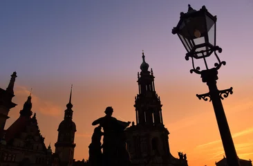 Fototapeten Abend-Silhouette dier historischen Altstadt von Dresden © thauwald-pictures