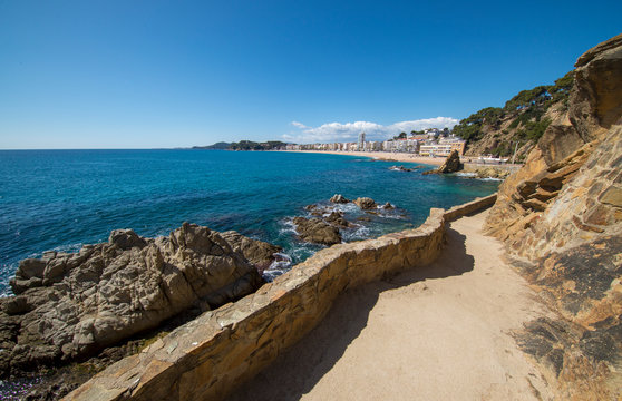 Round roads through Lloret de Mar, Costa brava