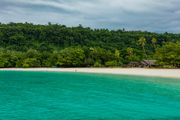 Fototapeta na wymiar Champagne Beach, Vanuatu, Espiritu Santo island, near Luganville, South Pacific