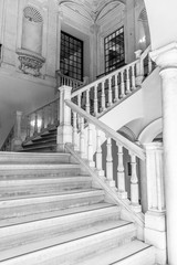 marble stairs i