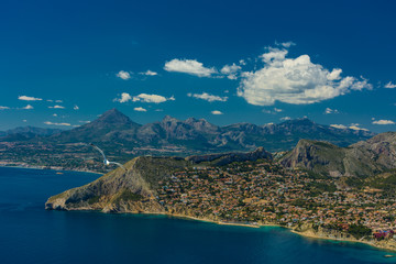 Naklejka premium Rocky coast of Calpe and Benidorm