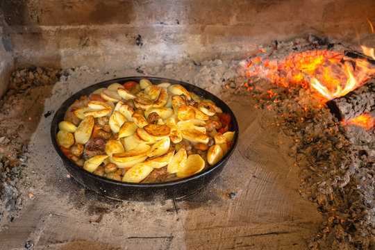 Traditional croatian meat and vegetables dish peka