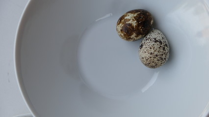 quail eggs, yolk, tomato,