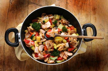 Straccetti di pollo con verdure