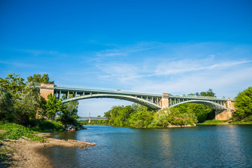 Pont à St Just d'Ardèche