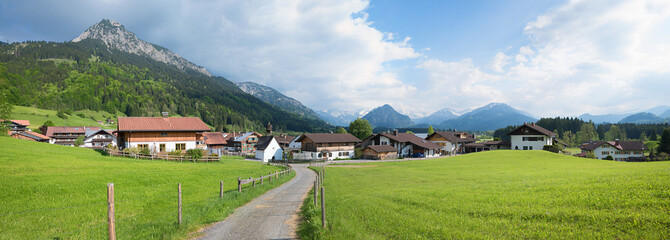 Ferienort Rubi bei Oberstdorf mit Spazierweg