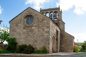 Fototapeta na wymiar Église Saints-Pierre-et-Paul
