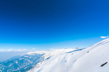 Obraz premium Beautiful snow covered mountains landscape Kashmir state, India .