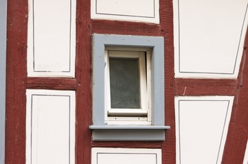 Obraz na płótnie Canvas Isolated grey window of an half-timbered house (Bacharach, Germany, Europe)
