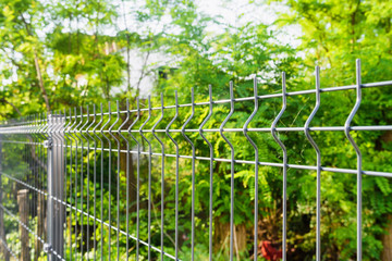 Steel grating fence made with wire Sectional fencing installation