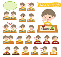 Yellow clothing boy_Meal