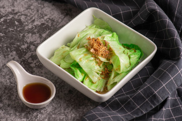 salad with chicken and vegetables