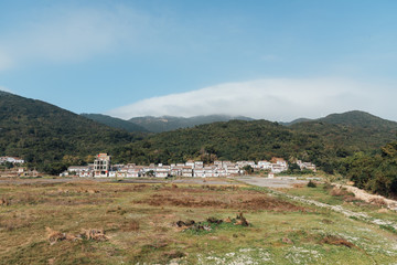 Fototapeta na wymiar chinese village in the mountains