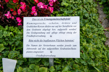 Hinweisschild © Blende8