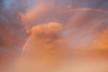 Fototapeta na wymiar Rainbow in sky
