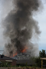 Fototapeta na wymiar Residential home in Taylors Hill, Melbourne goes up in flames this morning.