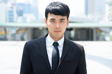 Fototapeta premium Asian Business man in the formal suit.