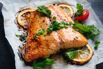 Grilled Salmon with lemon and herb