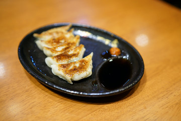pancakes with syrup and blueberries