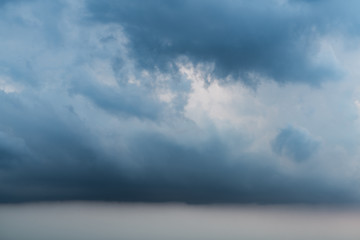 Obraz premium Clouds under sky