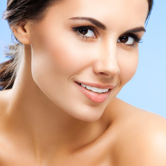 Fototapeta premium portrait of beautiful smiling young woman