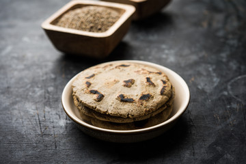 bajra / sorghum ki roti or pearl millet flat bread