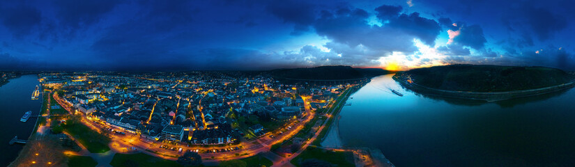 Fototapeta premium aerial view of andernach city germany at night
