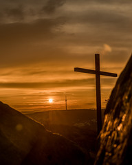 Kreuz/Sonnenaufgang