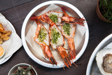 Spicy garlic chilli Prawns Shrimps with lemon and cilantro
