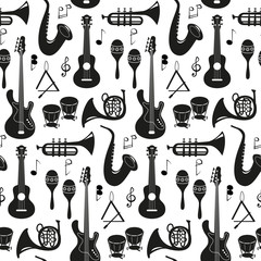 Seamless pattern with musical instruments on the white background.