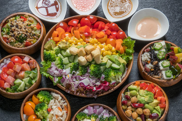 サラダ Beautiful and colorful chopped salad