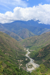 Naklejka premium panoramic view over the lush rainforest on the inca trail, peru