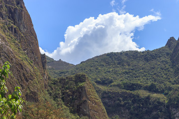 Fototapeta na wymiar panoramic view over the lush rainforest on the inca trail, peru