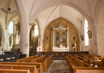 Fototapeta na wymiar Eglise St Etienne Ars en Ré intérieur