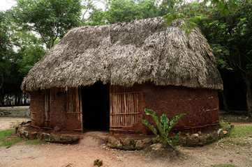 Chichén Itzá mayan house in Yucatán, México. New7Wonders of the World.                         ...