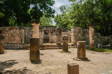 Fototapeta premium Chichén Itzá mayan ruins in Yucatán, México. New7Wonders of the World. 