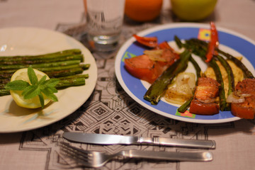 lemon with peppermint and grilled asparagus