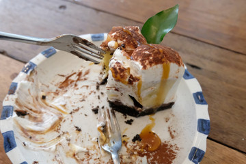 Vanilla and wipping cream cake
