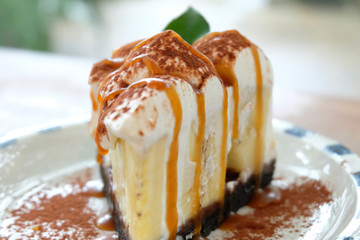 Vanilla and wipping cream cake