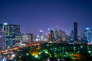 Fototapeta premium twilight cityscape in metropolis of bangkok