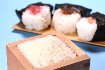 米とおにぎり
