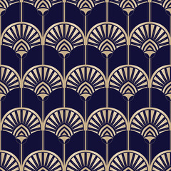 Goldene Art-Deco-abstrakte Palmen auf dunkelblauem Vektor-nahtlosem Muster. Abstrakter ägyptischer geometrischer Druck