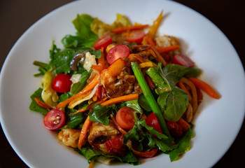 Prawn salad with vegetables