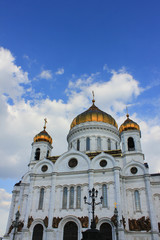 Fototapeta na wymiar Cathedral of Christ the Saviour in Moscow, Russia 